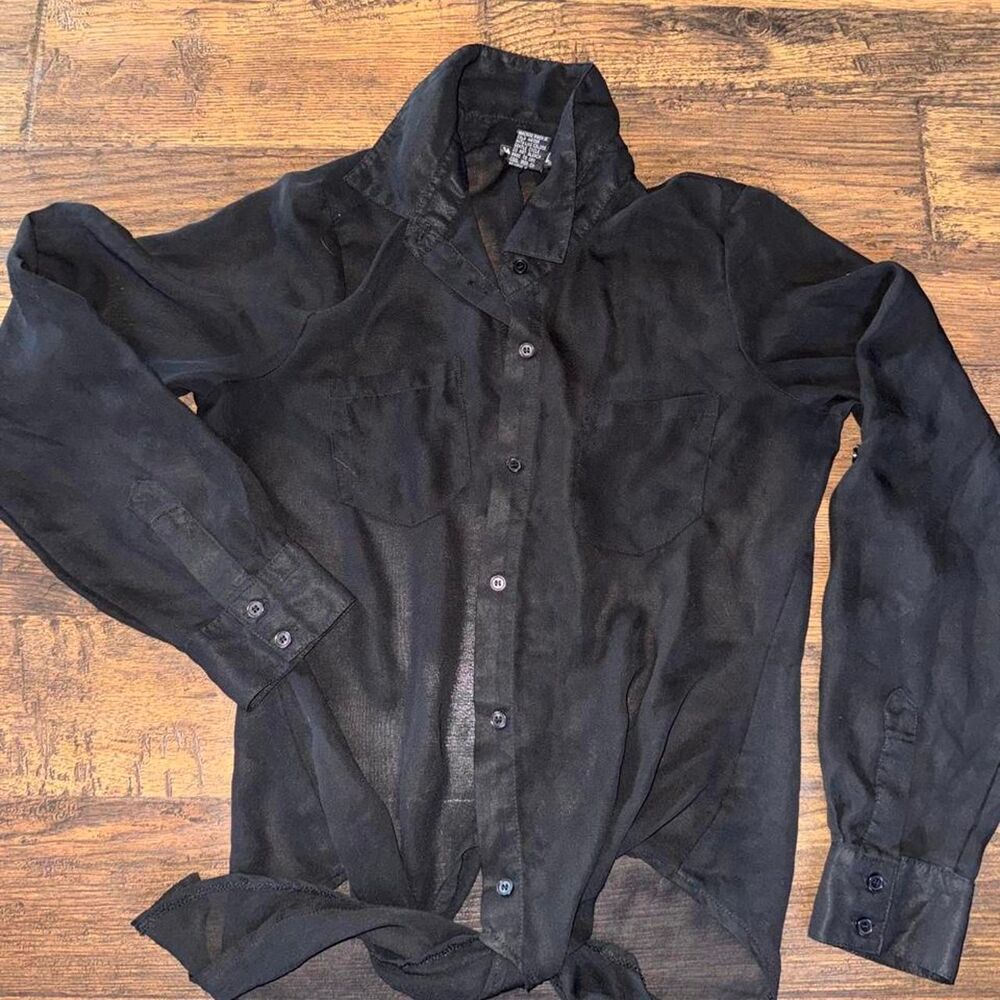 Wet-seal Women's Black Blouse
